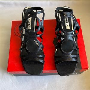 RIALTO Women’s Stanly Black Sandals Size 8M. Brand New With box.